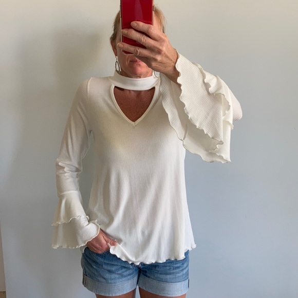 Choker Neck, Bell Sleeve Tunic Top - Picture 2 of 7